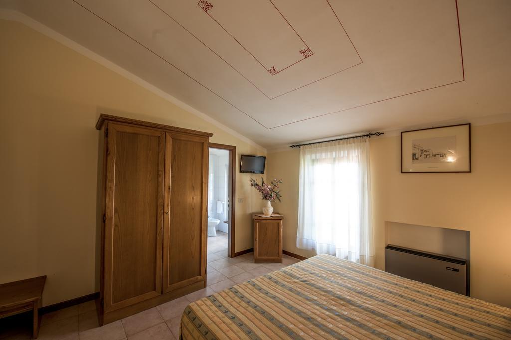 Albergo La Foresteria Bettolle Exterior photo