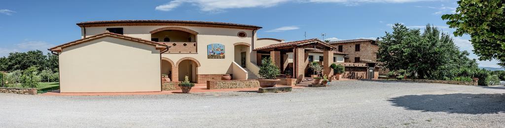Albergo La Foresteria Bettolle Exterior photo