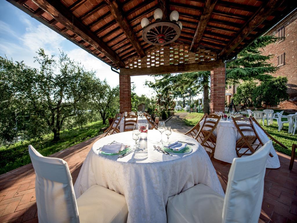 Albergo La Foresteria Bettolle Exterior photo