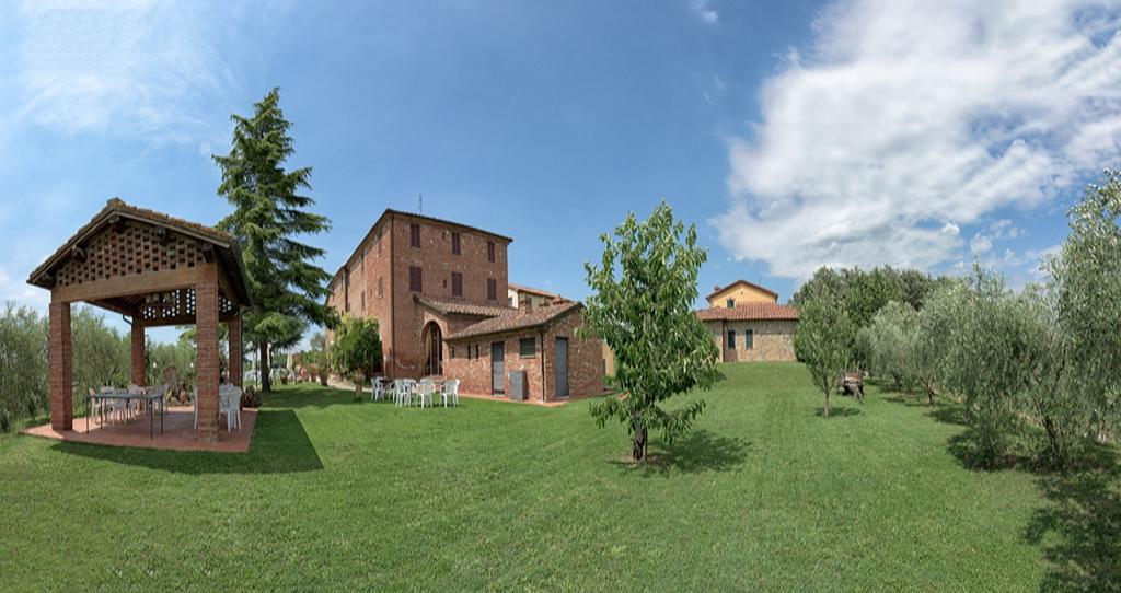 Albergo La Foresteria Bettolle Exterior photo